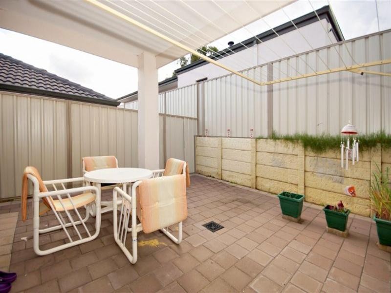 67 Wallington Crescent, Balga WA 6061