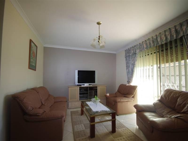 10 River Fig Place, Alexander Heights WA 6064