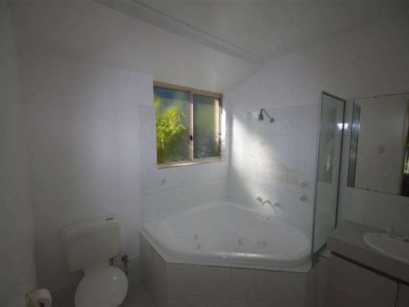 10 River Fig Place, Alexander Heights WA 6064