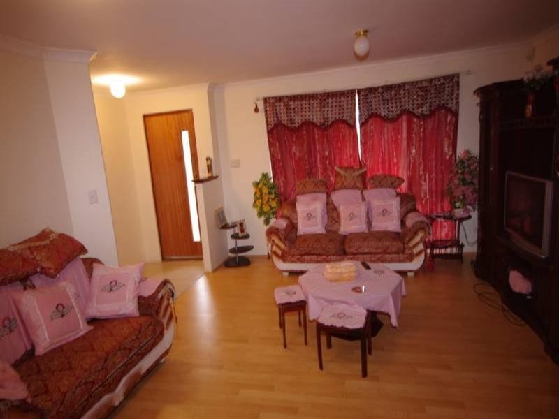 120 Apple Blossom Drive, Mirrabooka WA 6061