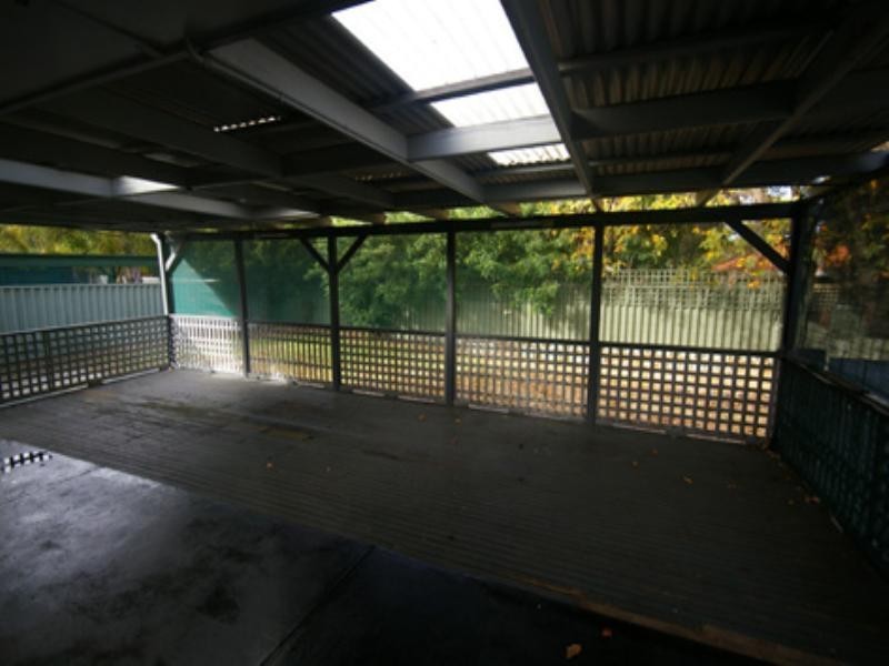 10 Amberton Avenue, Girrawheen WA 6064