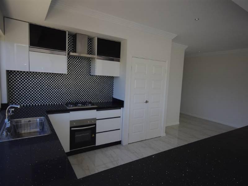 2 Cruiser Turn, Landsdale WA 6065