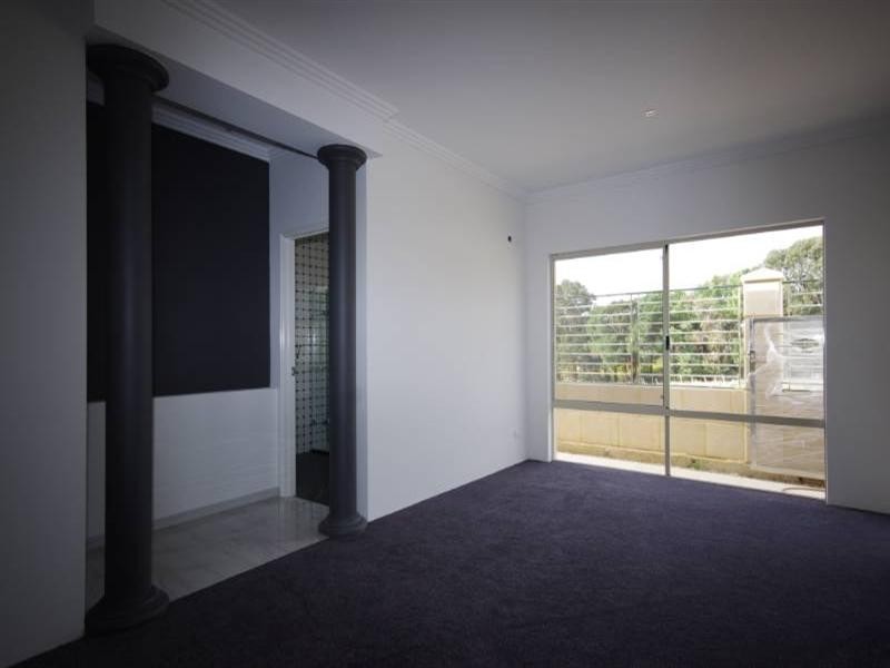 2 Cruiser Turn, Landsdale WA 6065