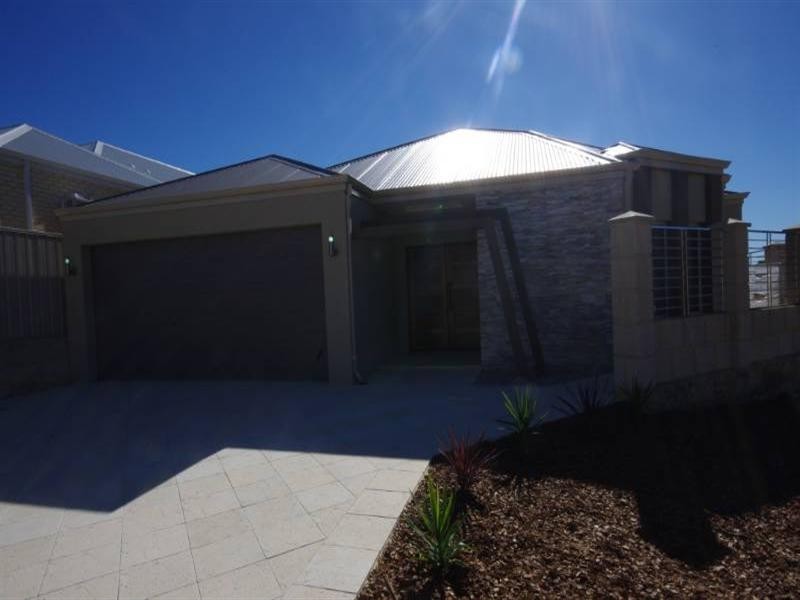 2 Cruiser Turn, Landsdale WA 6065