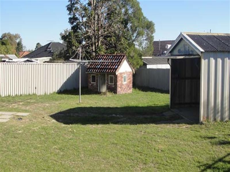 23 Almurta Street, Nollamara WA 6061