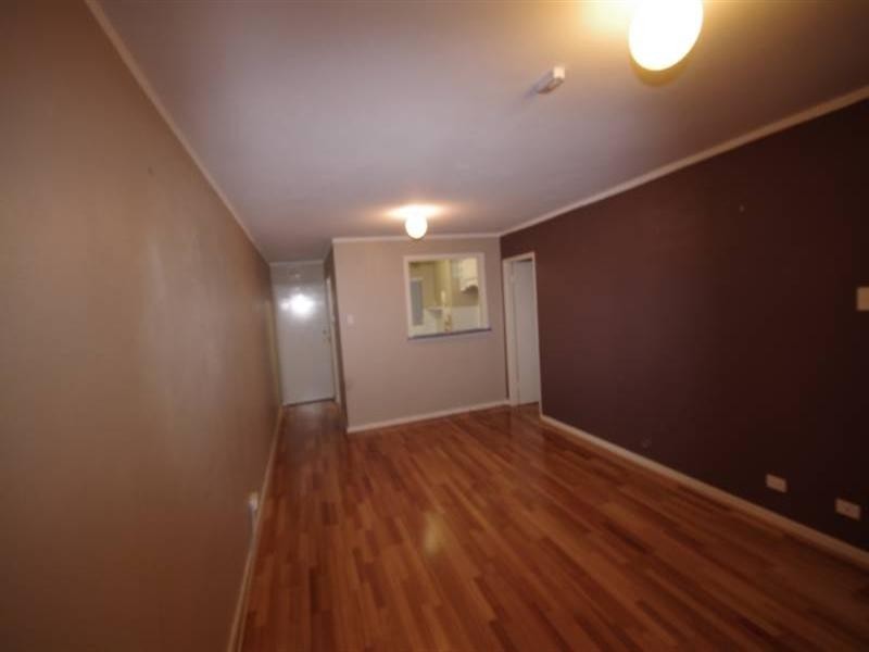 3/26 Salcott Road, Girrawheen WA 6064