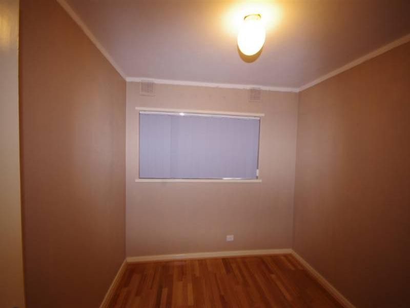 3/26 Salcott Road, Girrawheen WA 6064