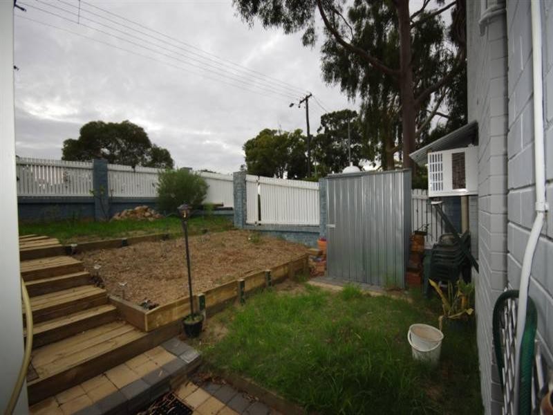 3/26 Salcott Road, Girrawheen WA 6064