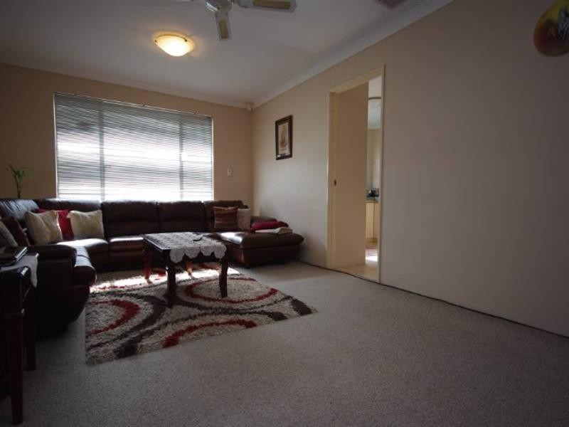 27 Lively Circle, Mirrabooka WA 6061