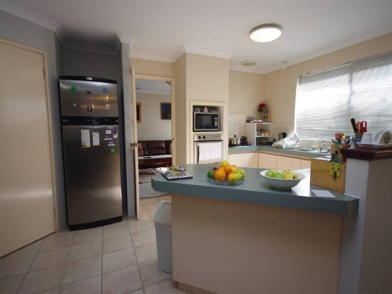 27 Lively Circle, Mirrabooka WA 6061