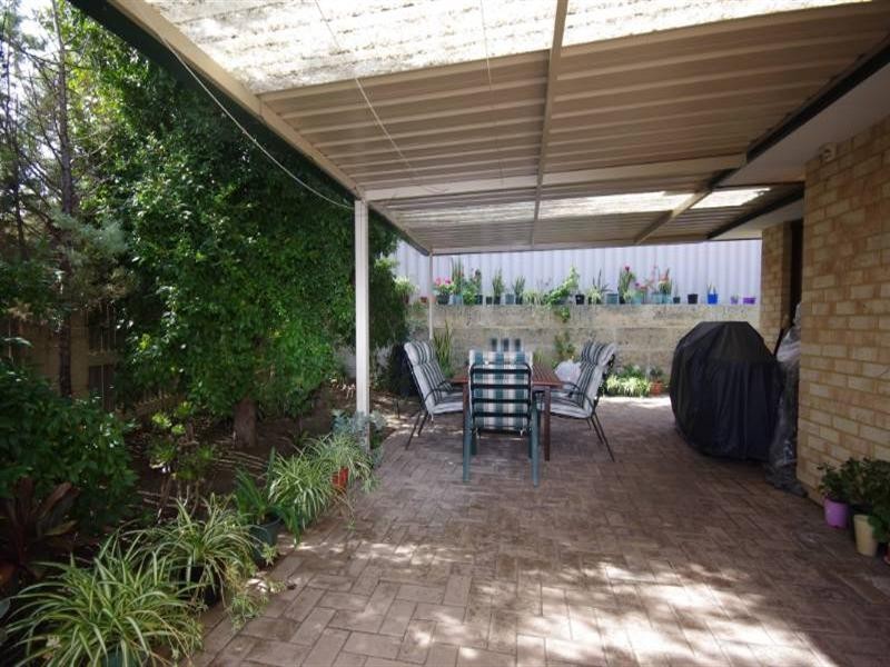27 Lively Circle, Mirrabooka WA 6061