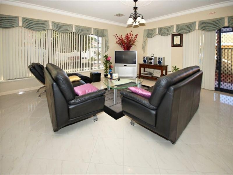 77 Michael Street, Yokine WA 6060