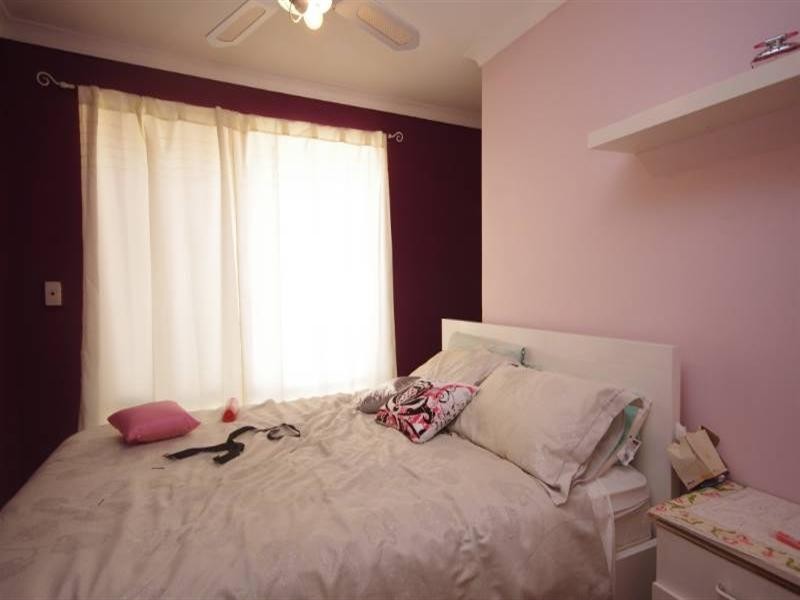 9 Pinetree Close, Alexander Heights WA 6064