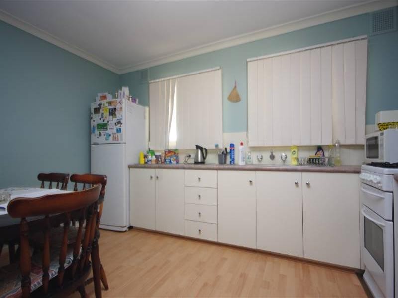 24h Pelham Way, Girrawheen WA 6064