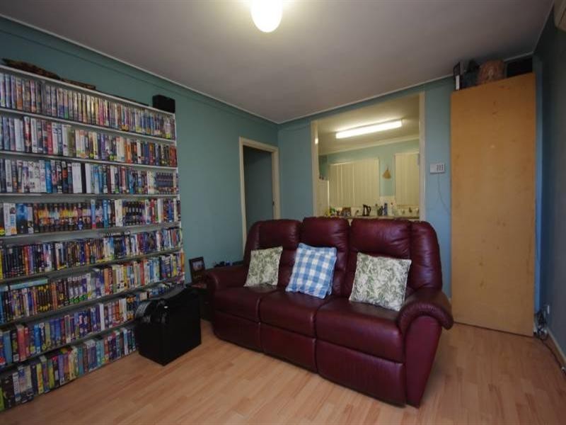 24h Pelham Way, Girrawheen WA 6064