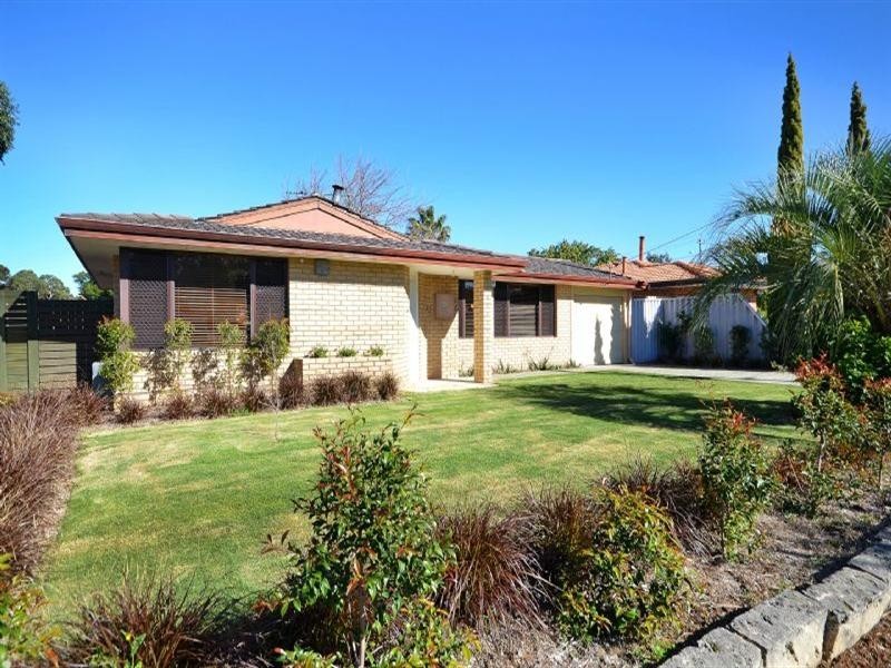 68 Gossamer Avenue, Mirrabooka WA 6061