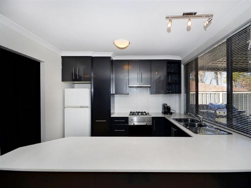 68 Gossamer Avenue, Mirrabooka WA 6061