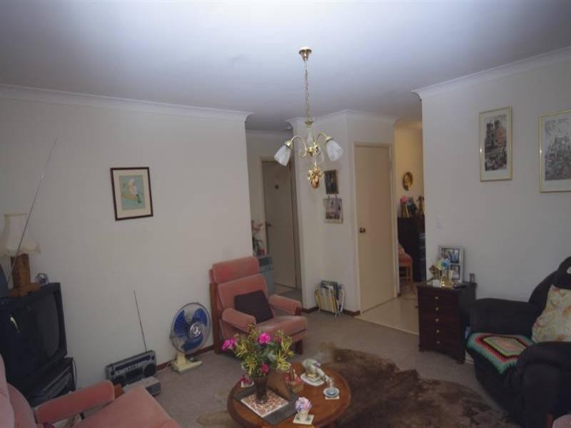 30b Kent Road, Marangaroo WA 6064