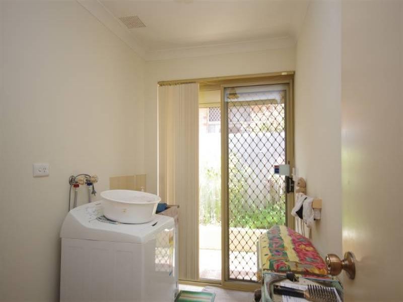 30b Kent Road, Marangaroo WA 6064