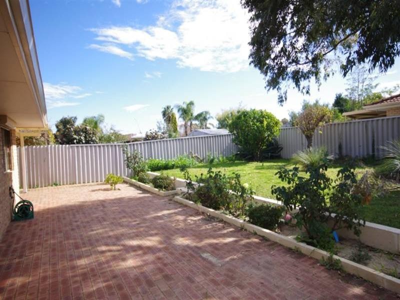 30b Kent Road, Marangaroo WA 6064