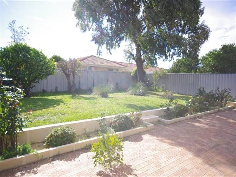 30b Kent Road, Marangaroo WA 6064