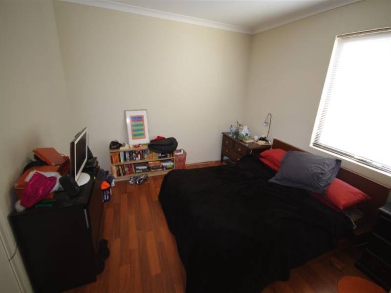 35 Bilinga Road, Westminster WA 6061