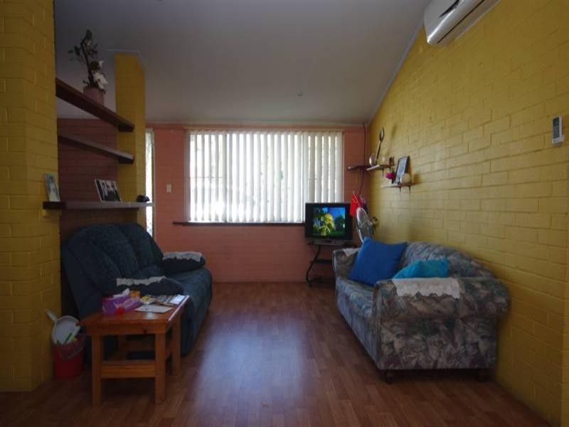 3 Parin Road, Marangaroo WA 6064