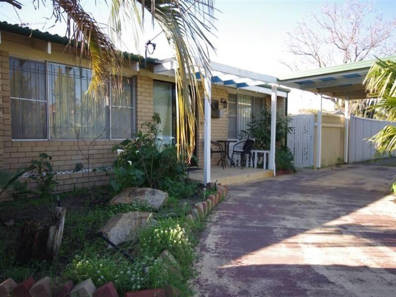 3 Parin Road, Marangaroo WA 6064