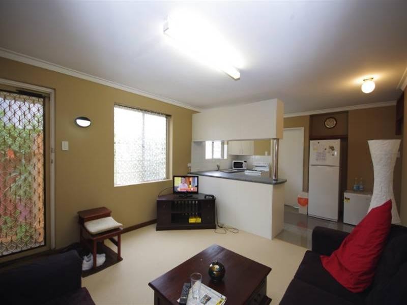 64b Princess Road, Balga WA 6061