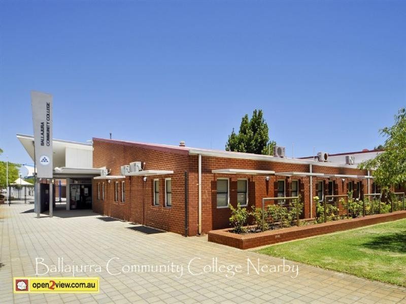 5 Lae Court, Ballajura WA 6066