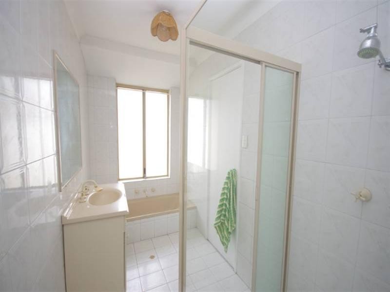 17 Gossamer Avenue, Mirrabooka WA 6061