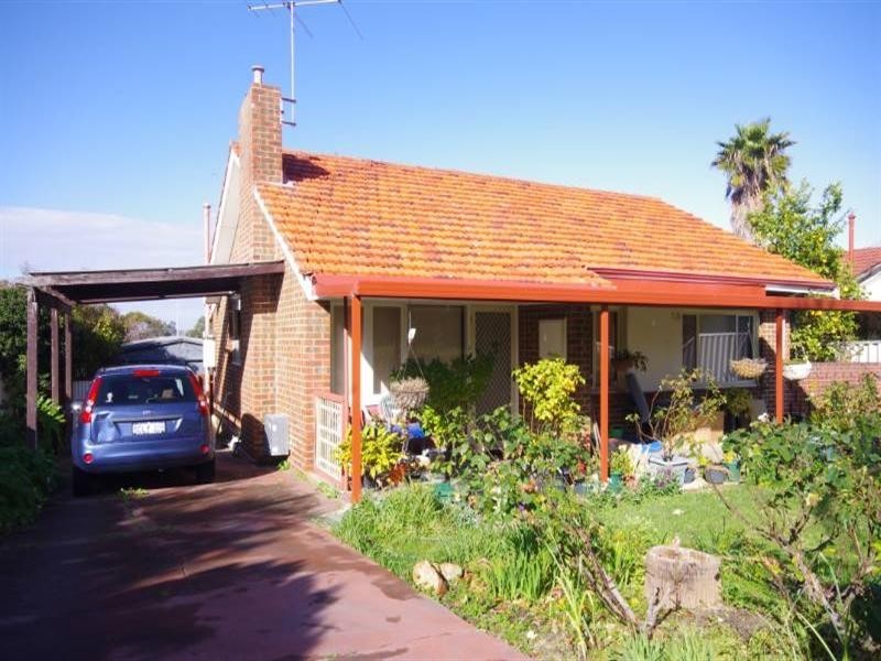 60 Fernhurst Crescent, Balga WA 6061