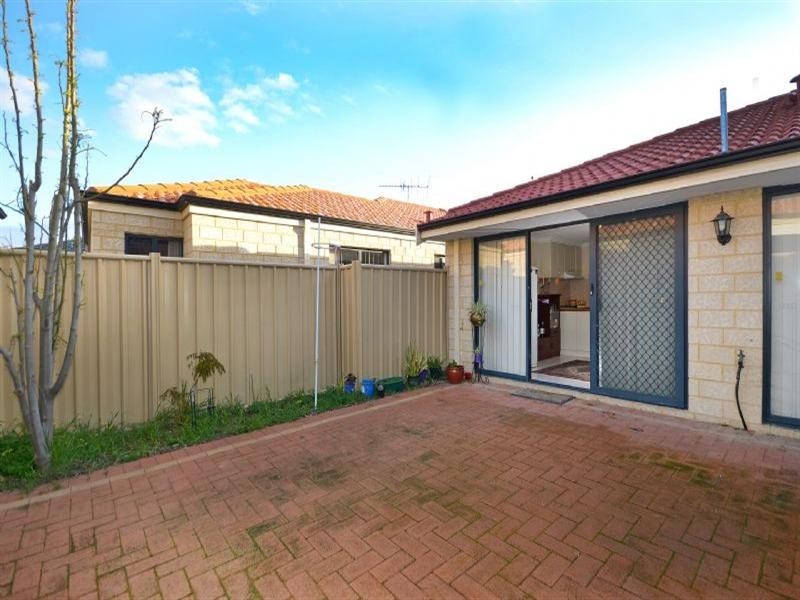 16c Carcoola Street, Nollamara WA 6061