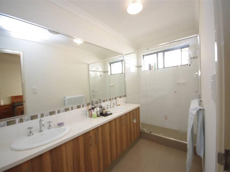 22 Muchea Garden, Dianella WA 6059