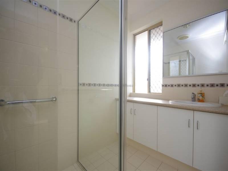 20/28 Marangaroo Drive, Marangaroo WA 6064