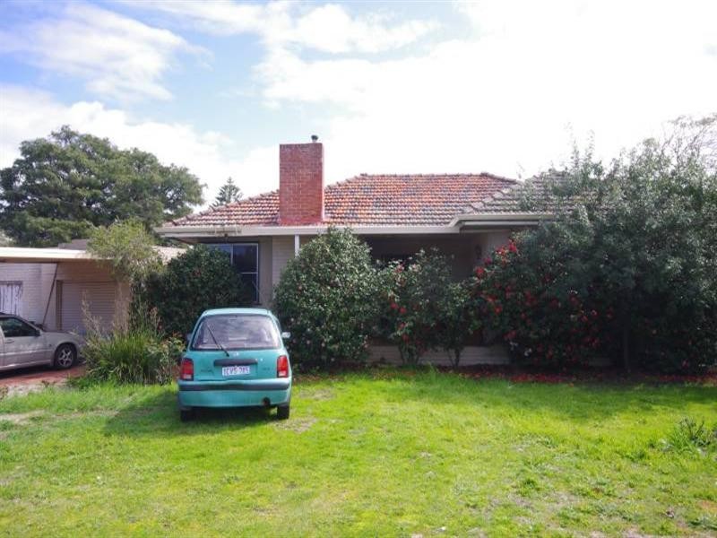 14 Adelphi Street, Bayswater WA 6053