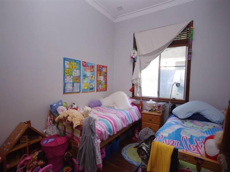 14 Adelphi Street, Bayswater WA 6053