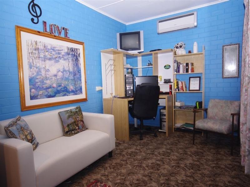 29 Walderton Avenue, Balga WA 6061