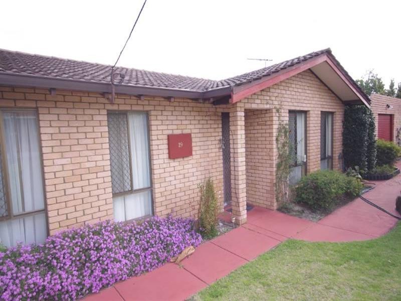 29 Dressler Way, Girrawheen WA 6064