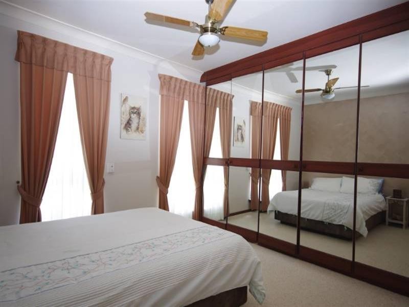 29 Dressler Way, Girrawheen WA 6064