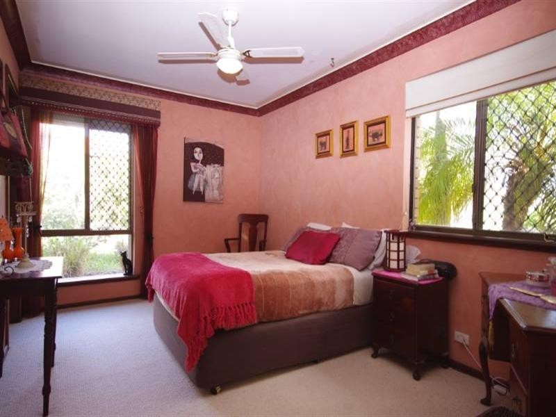 29 Dressler Way, Girrawheen WA 6064