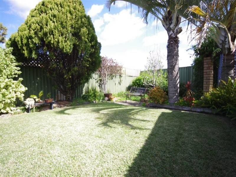 29 Dressler Way, Girrawheen WA 6064