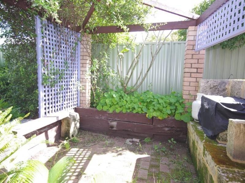 29 Dressler Way, Girrawheen WA 6064