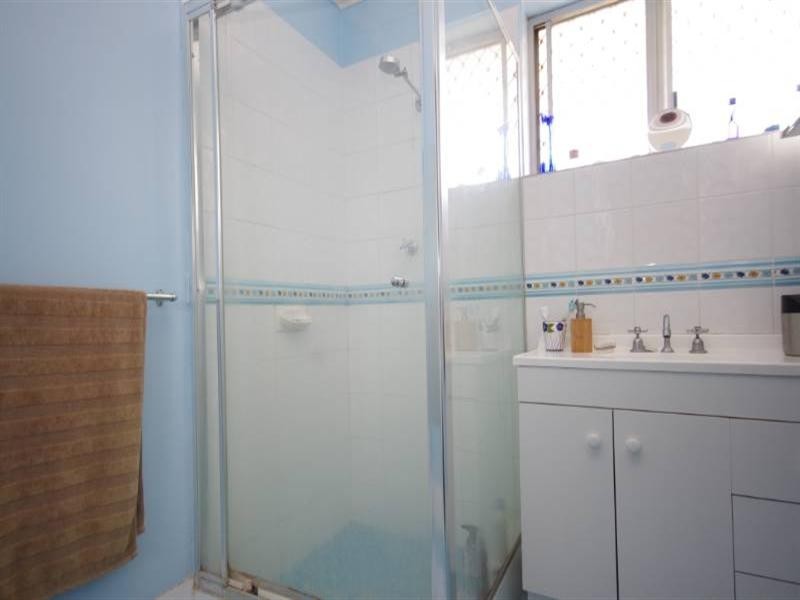 7b Ledbury Street, Balga WA 6061