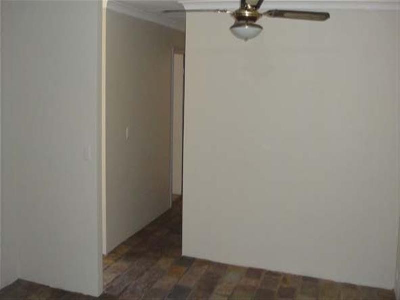 1 Chestnut Grove, Mirrabooka WA 6061