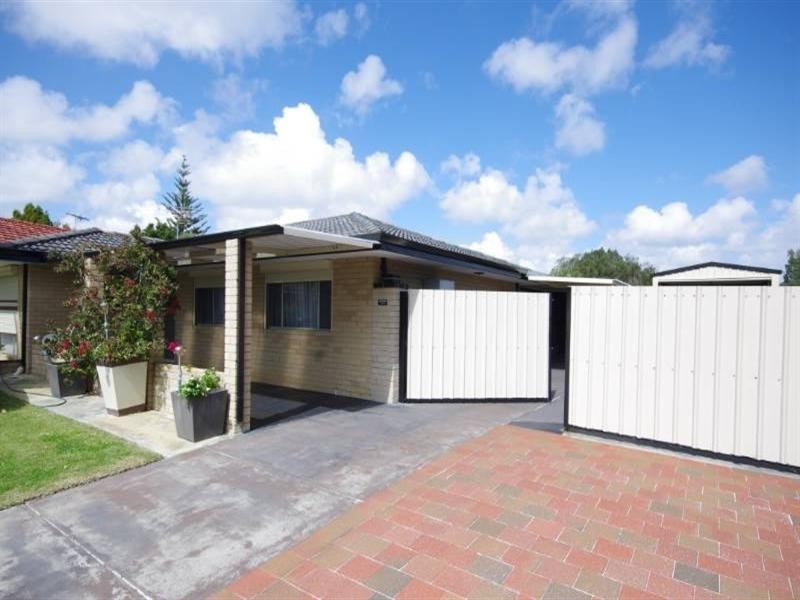 10 Bexley Way, Girrawheen WA 6064