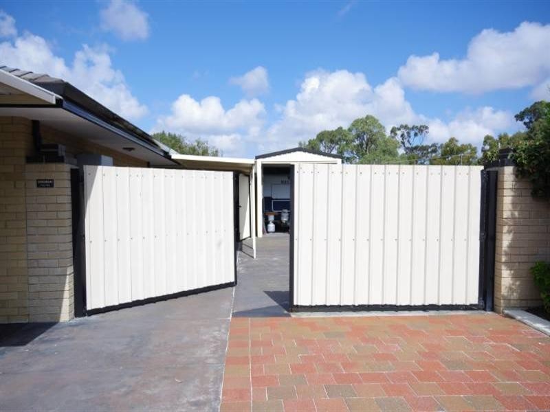 10 Bexley Way, Girrawheen WA 6064