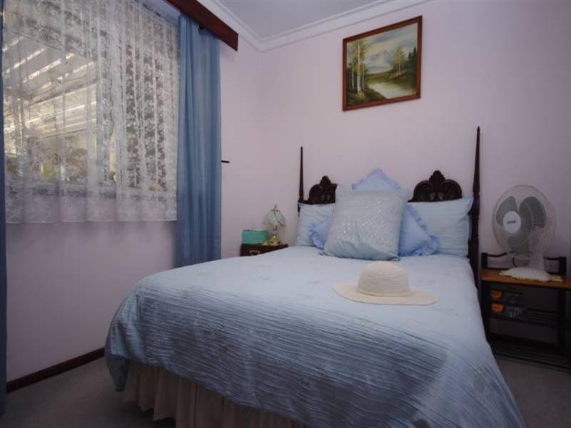 10 Bexley Way, Girrawheen WA 6064