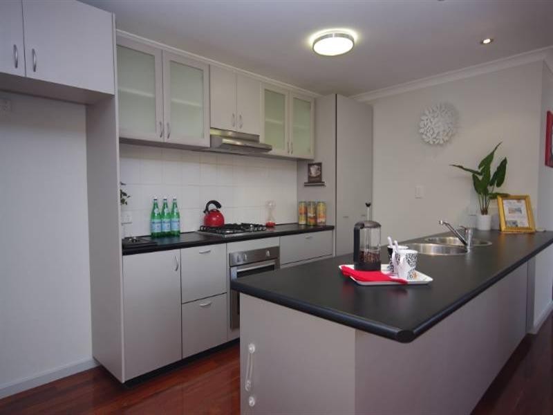 4/118 Eighth Avenue, Maylands WA 6051