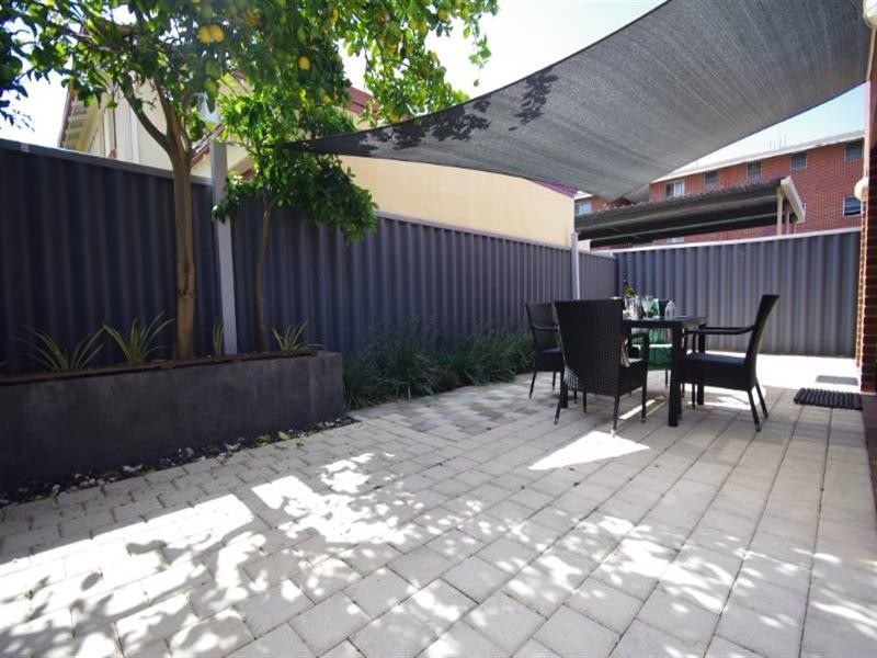 4/118 Eighth Avenue, Maylands WA 6051